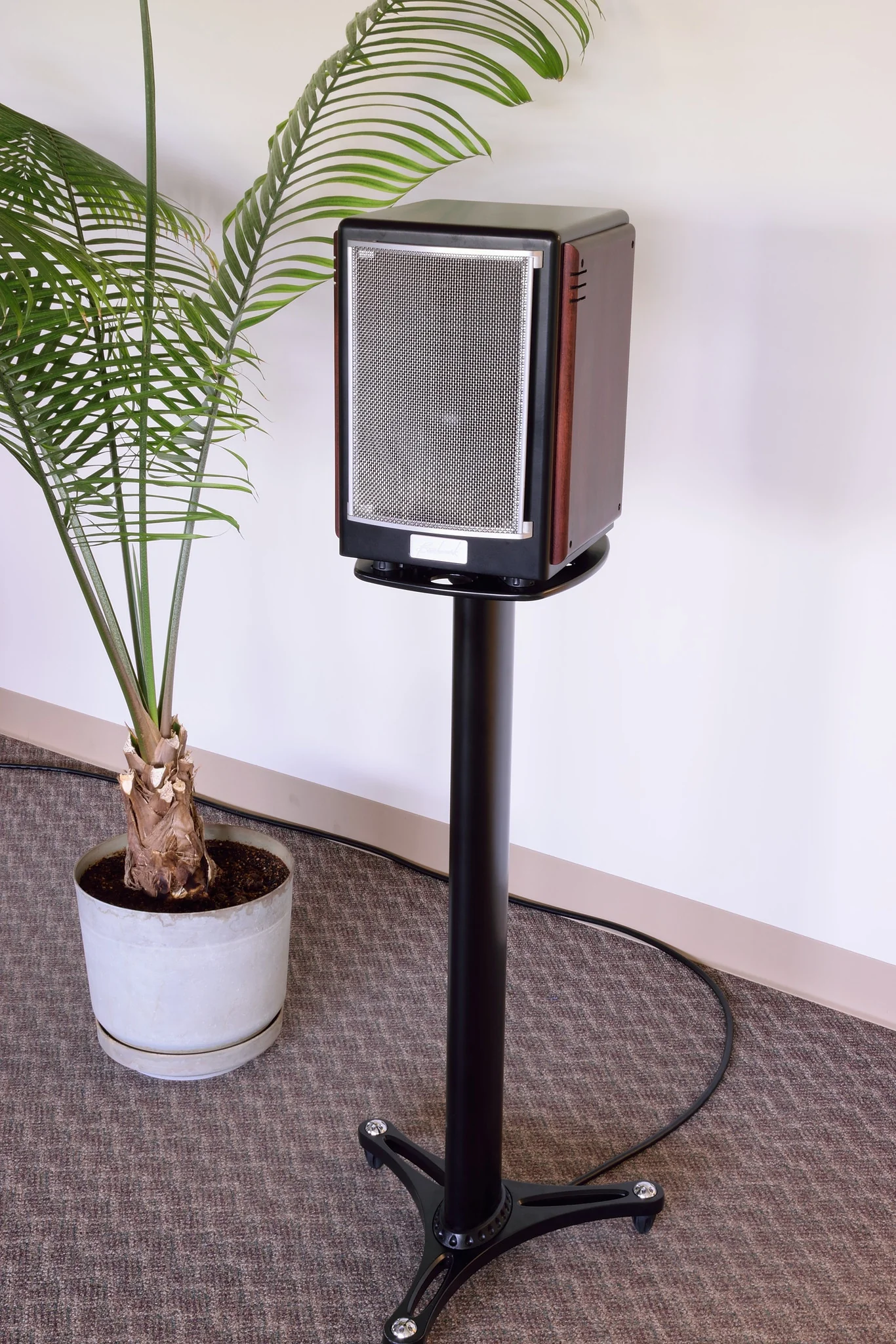 Speaker Stands - Image 4